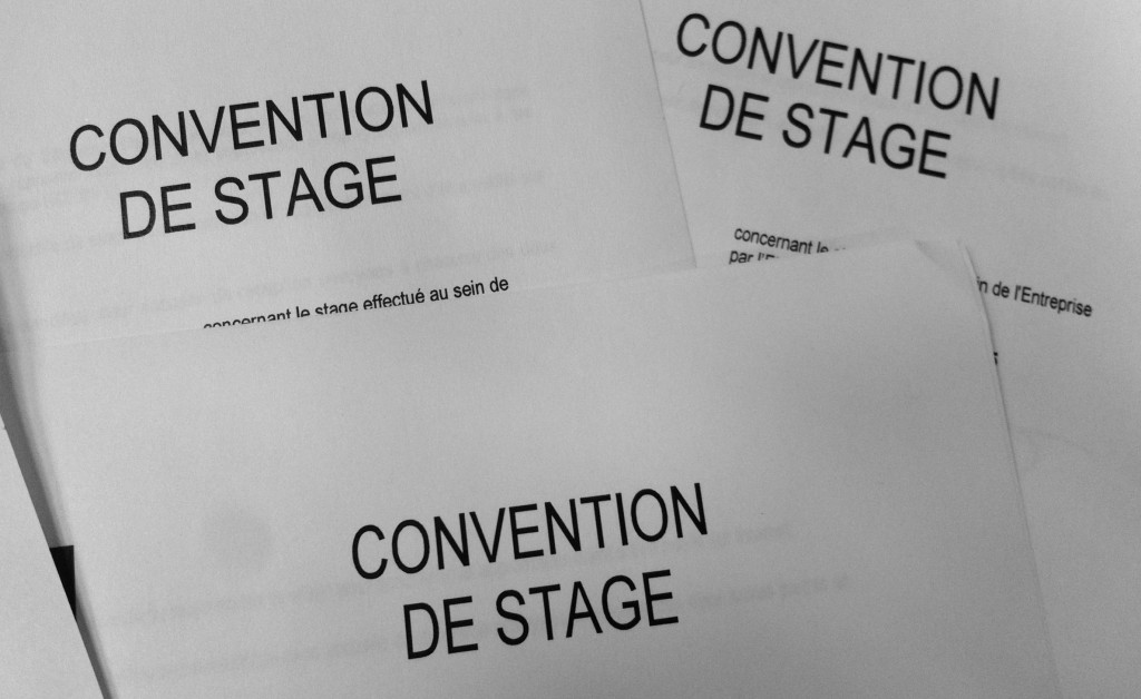 convention-stage